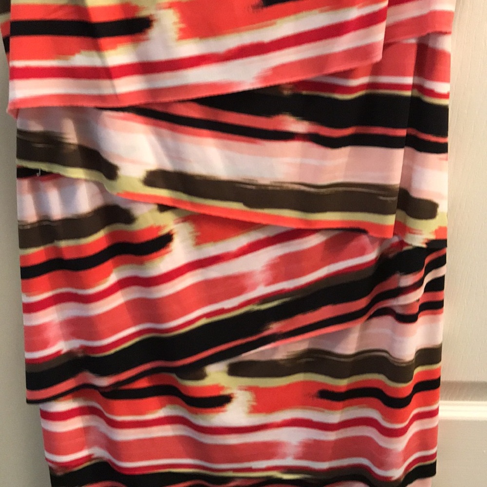 Connect Apparel Dress Size 6 - Picture 4 of 4